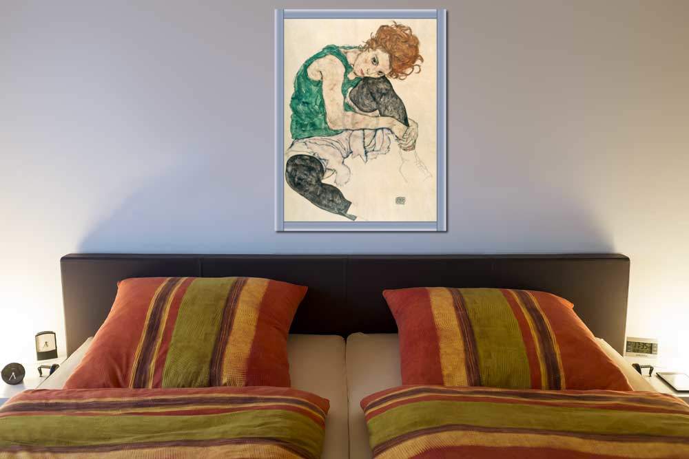 Sitzende Frau mit hochgezogenen  von Egon Schiele