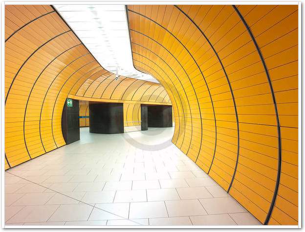 U-Bahn Marienplatz, München      von Micha Pawlitzki