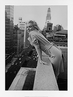 60cm x 80cm Marilyn Monroe on the Ambassador von FEINGERSH,ED
