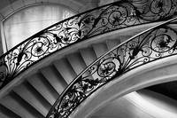 90cm x 60cm Parisian Staircase II von Jody Stuart