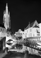 100cm x 140cm Bruges Canal Reflections von Dave Butcher