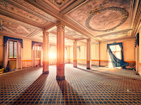 100cm x 75cm Grand Hotel von Matthias Haker