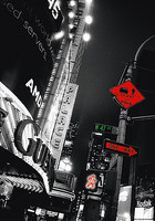 70cm x 100cm Times Square Night von Anne Valverde