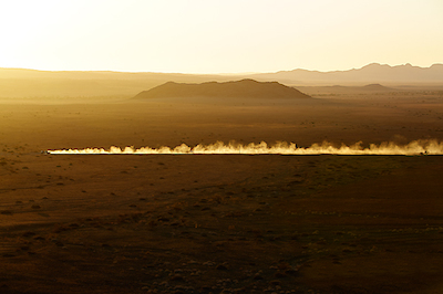 Array Dusty Road von Peter Hillert
