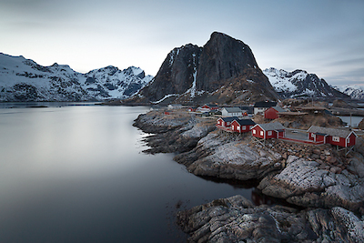 100cm x 66.67cm Hamnoy von Rolf Hillert
