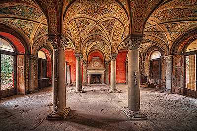 Array By the Fireplace von Matthias Haker
