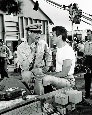 Array Gary Grant - Operation Pettycoat von Hollywood Photo Archive