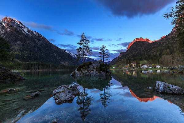 Array Morgens am Hintersee von Markus Scholz