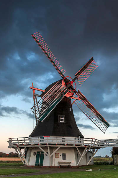 Array Seriemer Mühle von Markus Scholz