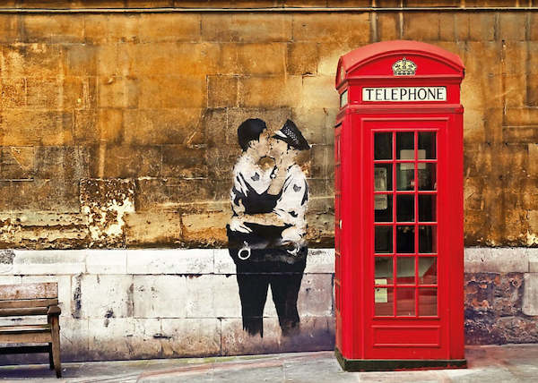 50cm x 70cm Red Telephone Box, BA-848 von EDITION STREET
