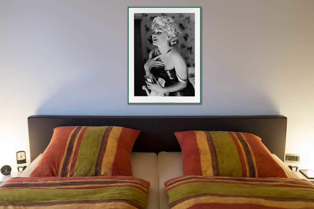Marilyn Monroe, Chanel No.5 von FEINGERSH,ED