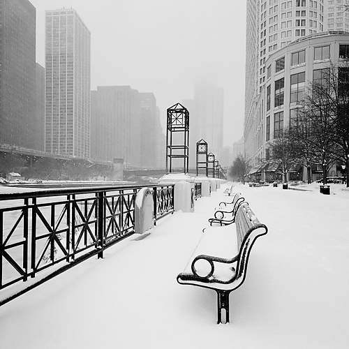 Chicago River Promenade in Winter von Dave Butcher