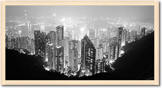 Hong Kong Skyline at Night von Dave Butcher