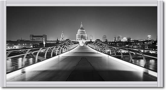 St Paul´s Cathedral from London Millenni von Dave Butcher