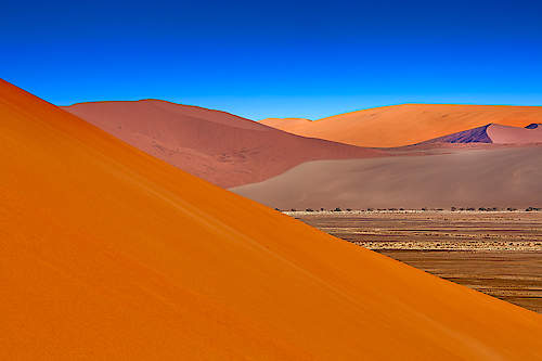 Namib II von Peter Hillert