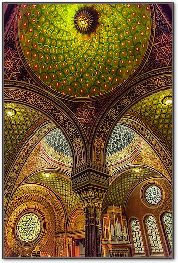 Colourful Synagoge II von Ronin