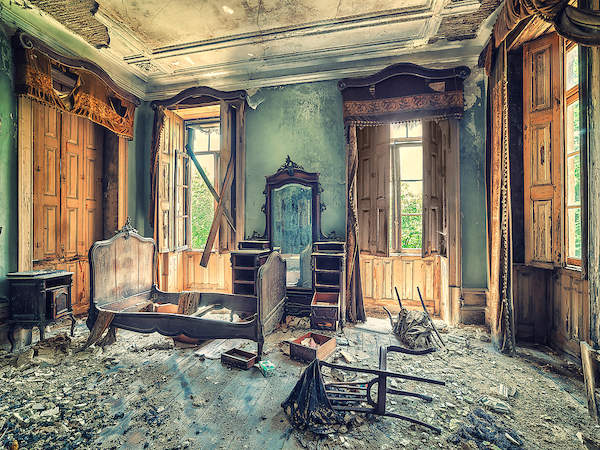 Once a Glorious House von Matthias Haker