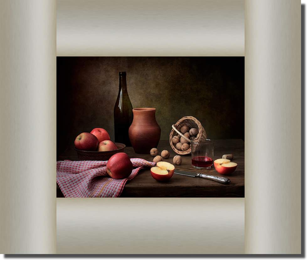 Still life with wine, nuts and apples von Tatyana Skorokhod