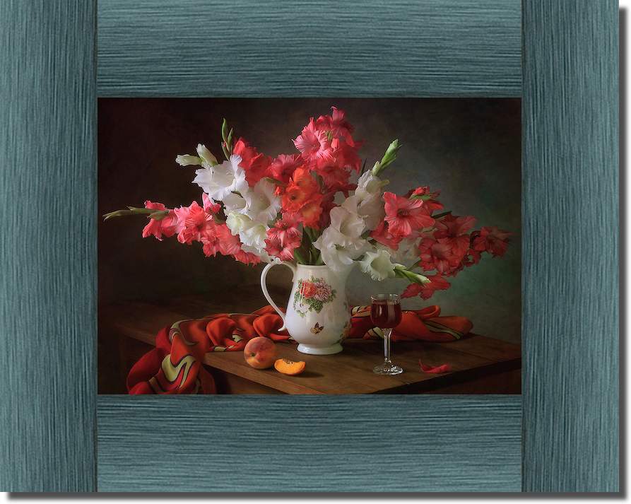 Still life with a bouquet of gladioli and a peach von Tatyana Skorokhod